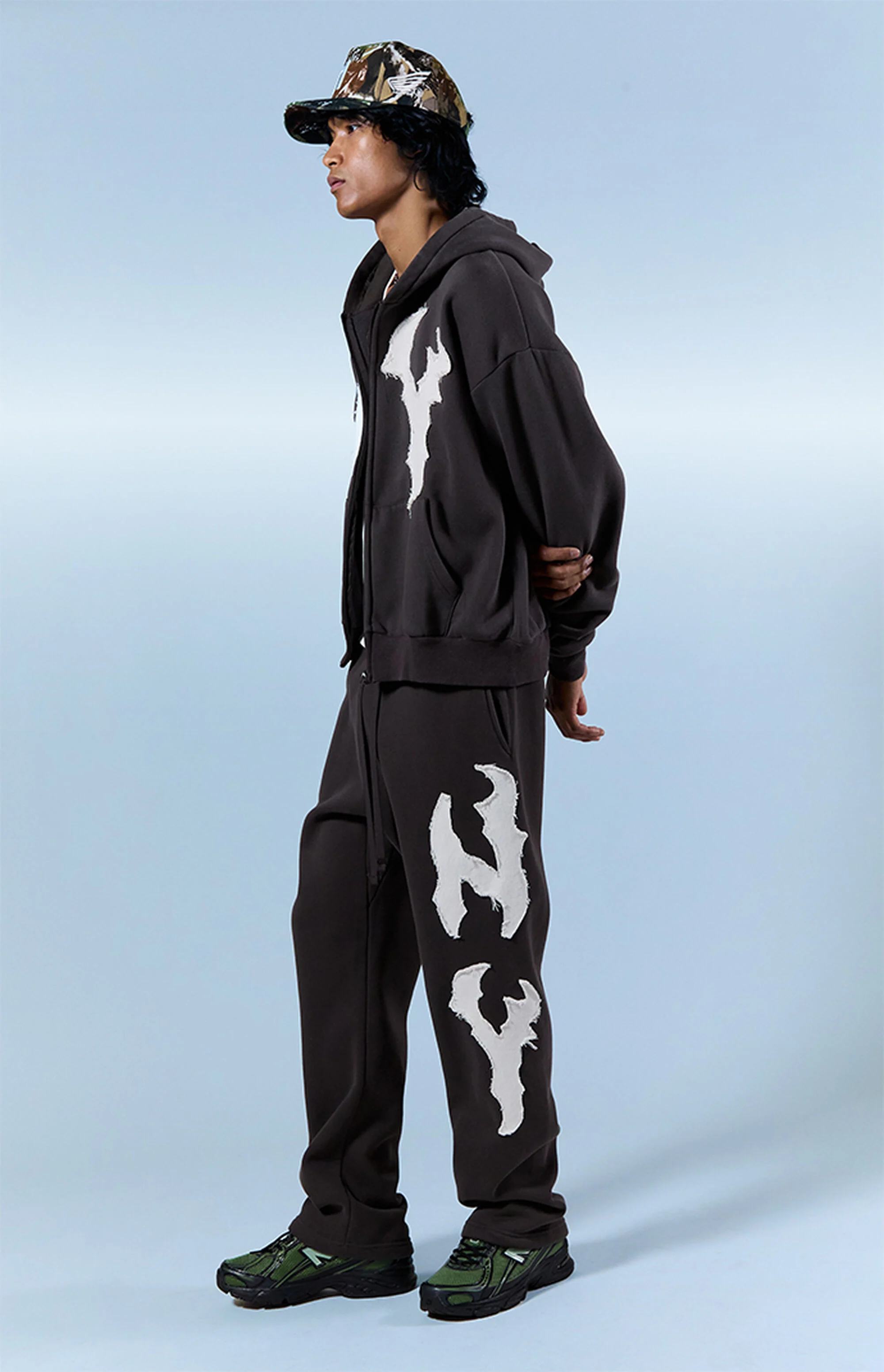 Pacsun NY Raw Applique Baggy Sweatpants